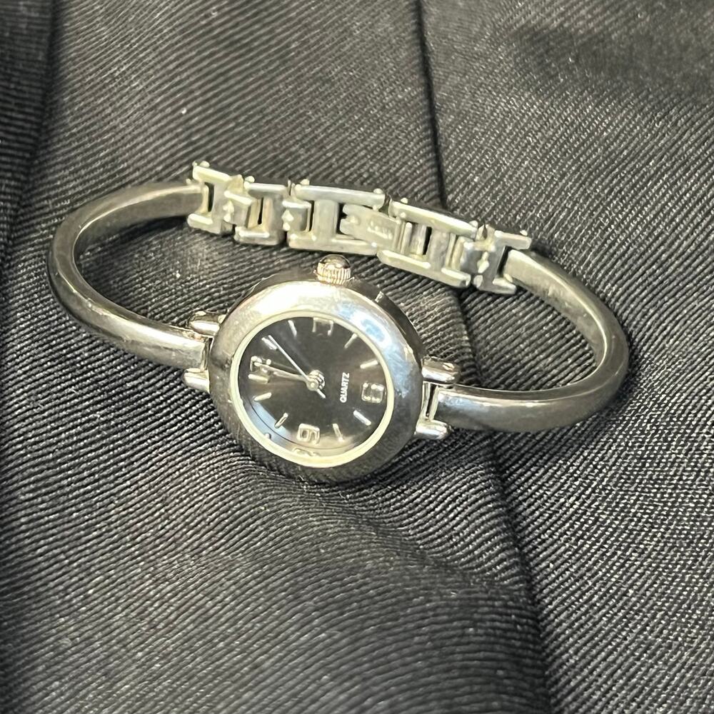 Silver Tone Old Money Aesthetic Watch - Picture 2 of 7